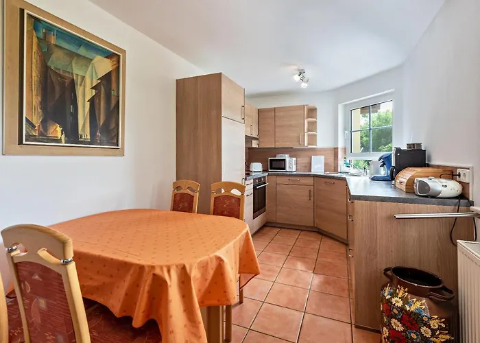 Alexandra 라인펠덴